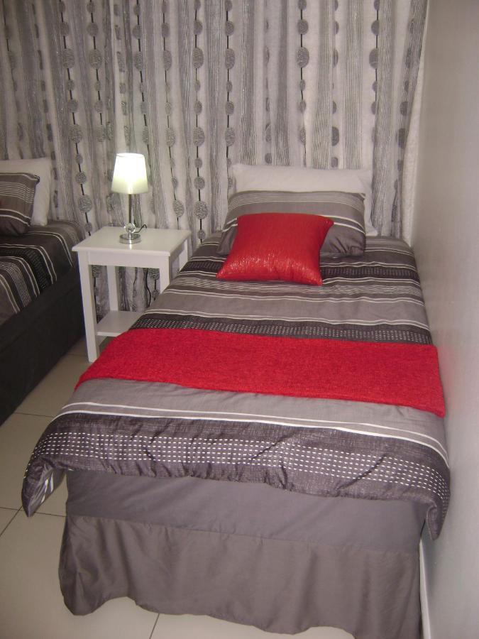 North Beach Durban Apartments Zewnętrze zdjęcie