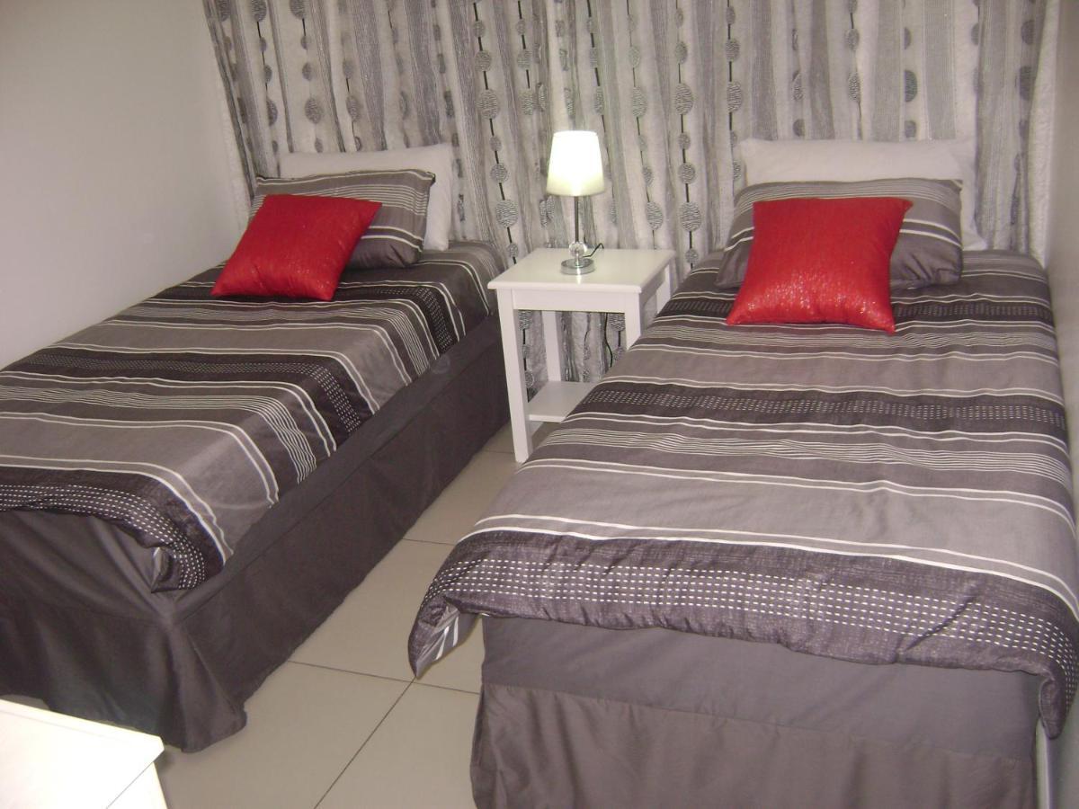 North Beach Durban Apartments Zewnętrze zdjęcie